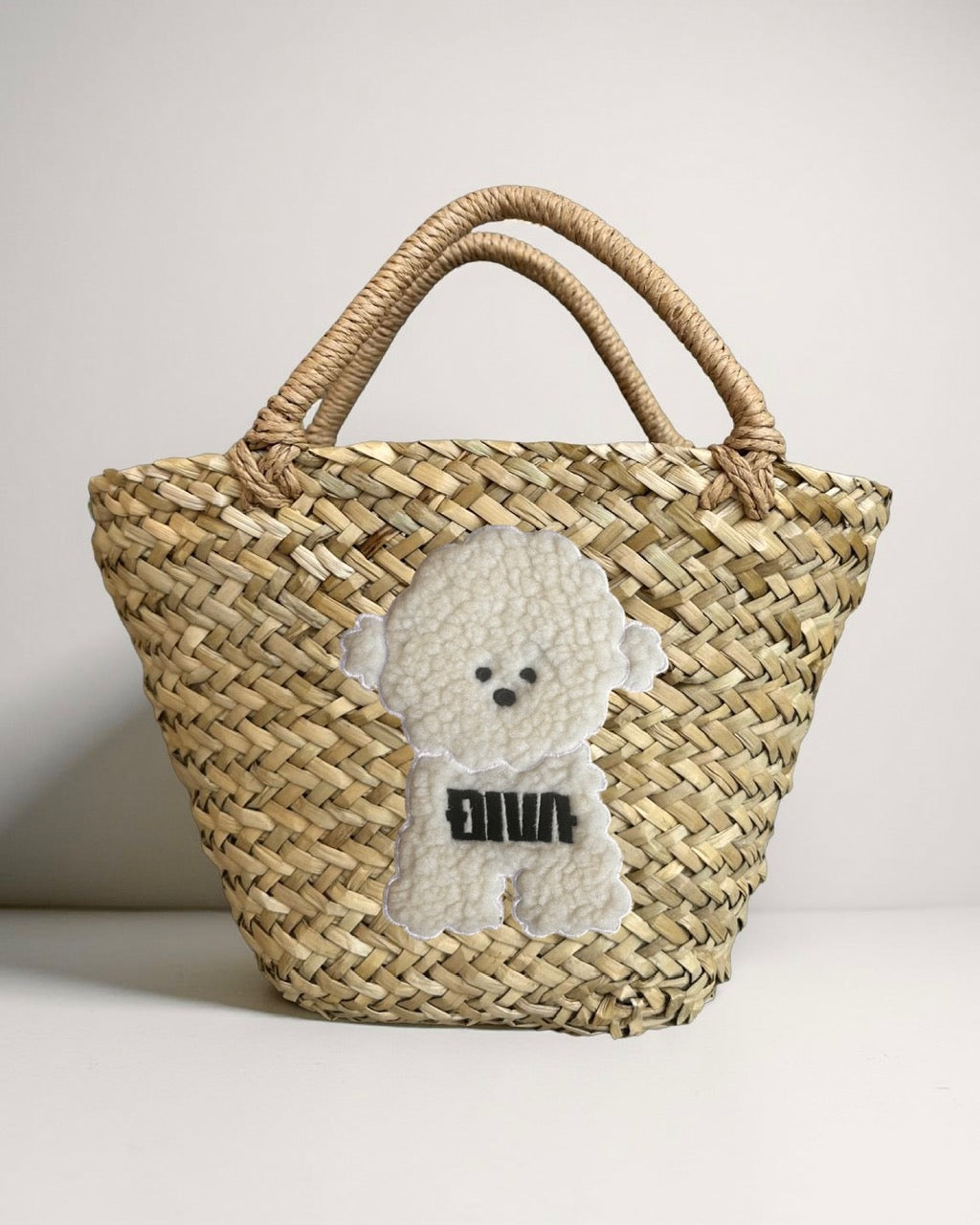 Dog and cat goods, 3D embroidery, dog and canine basket bags, straw bags